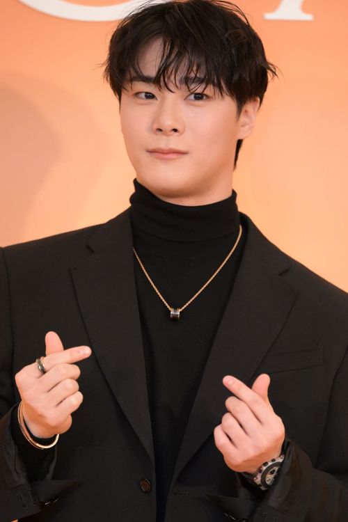 Key visual of Moon Bin