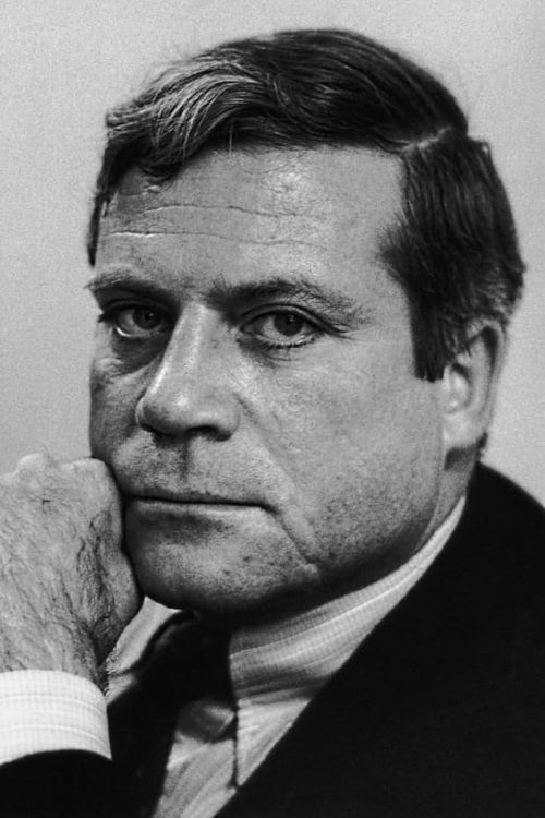 Key visual of Oliver Reed