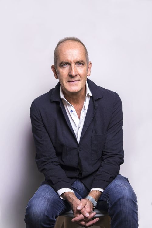 Key visual of Kevin McCloud