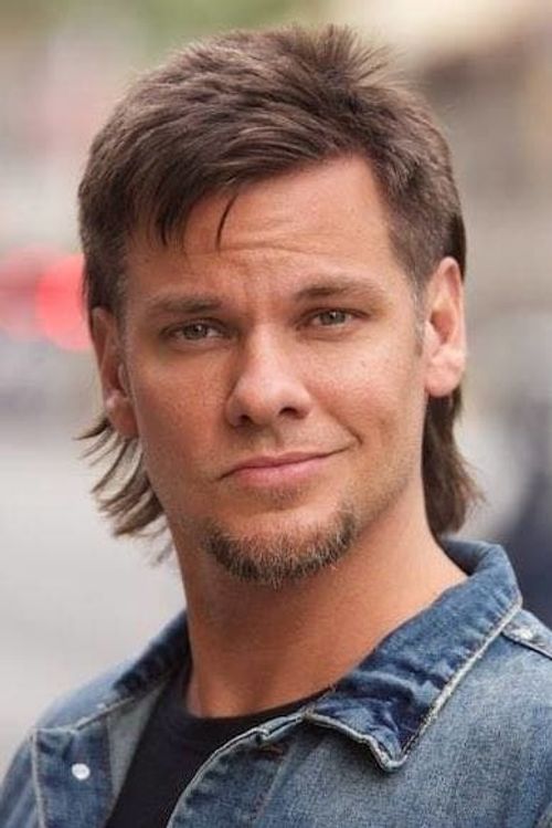 Key visual of Theo Von