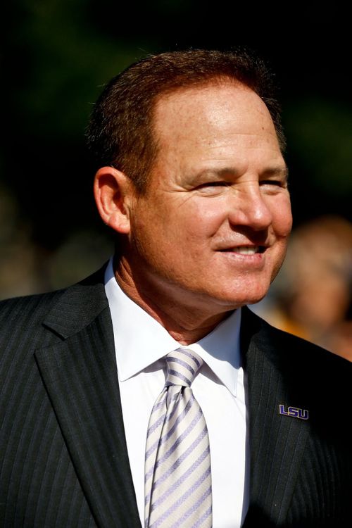 Key visual of Les Miles