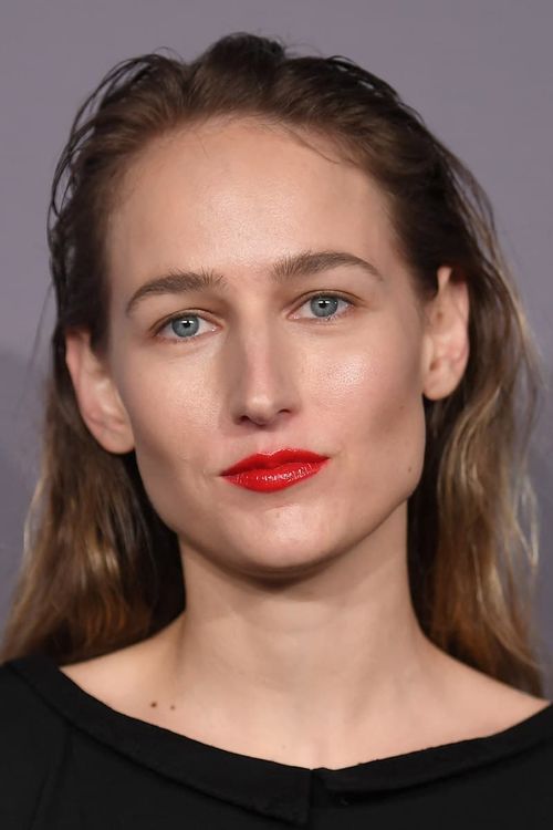 Key visual of Leelee Sobieski