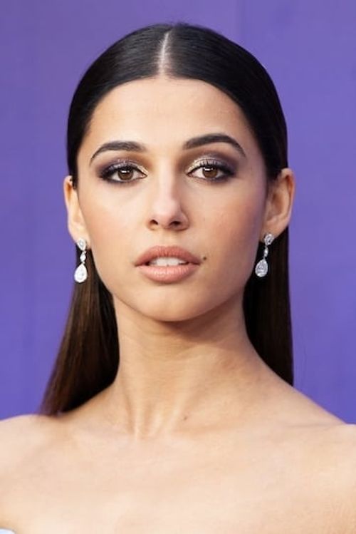 Key visual of Naomi Scott