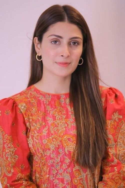 Key visual of Ayeza Khan