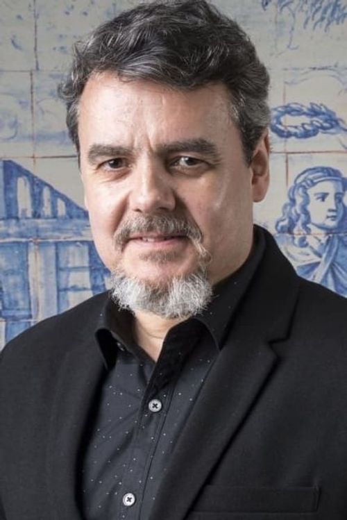 Key visual of Cássio Gabus Mendes