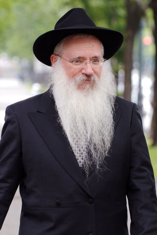 Key visual of Rabbi Manis Friedman