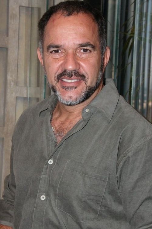 Key visual of Humberto Martins