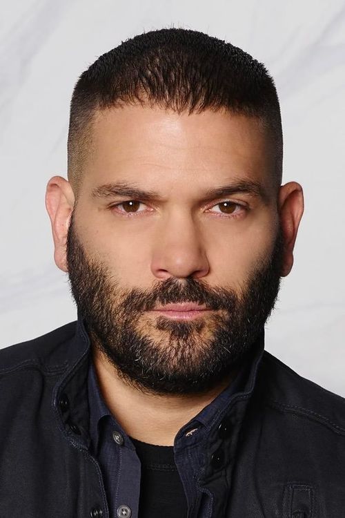 Key visual of Guillermo Díaz