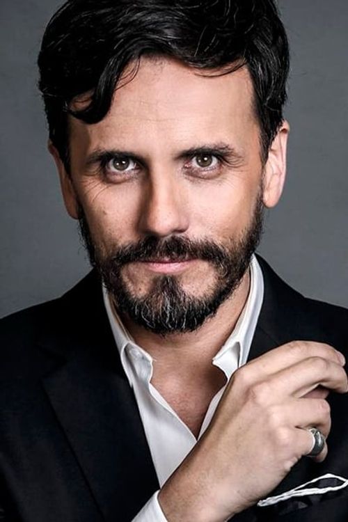 Key visual of Sergio Lagos