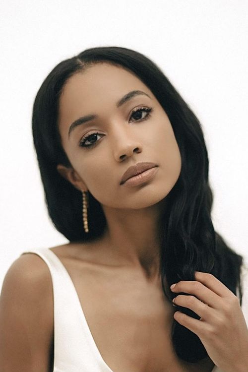 Key visual of Erinn Westbrook