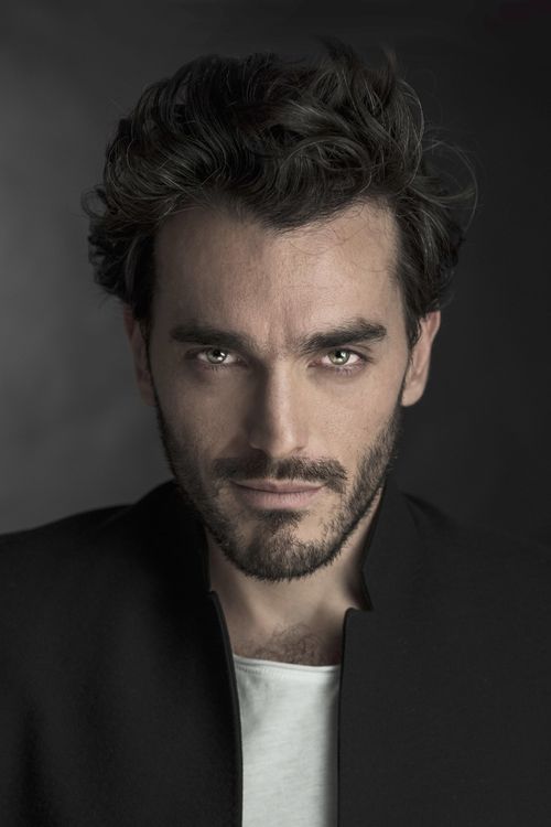 Key visual of Nico Galán