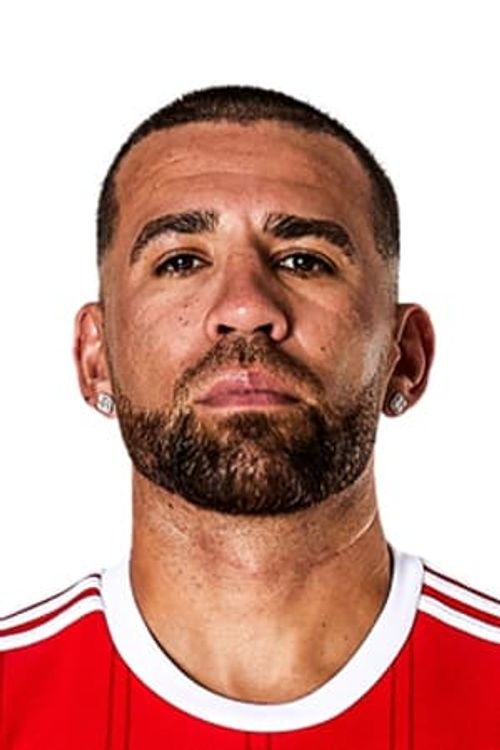 Key visual of Nicolás Otamendi