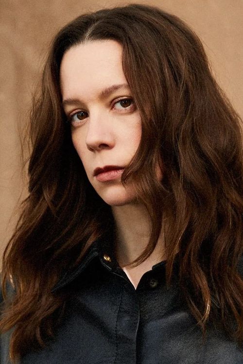 Key visual of Chloe Pirrie