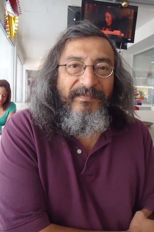 Key visual of José Luis Cruz