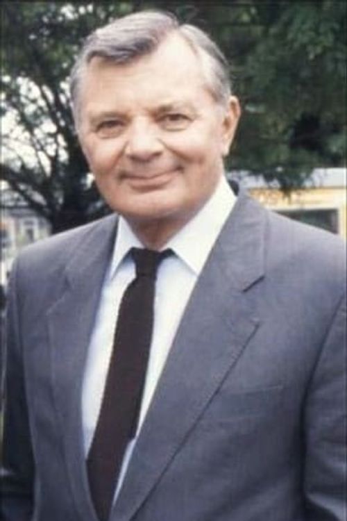 Key visual of Peer Schmidt