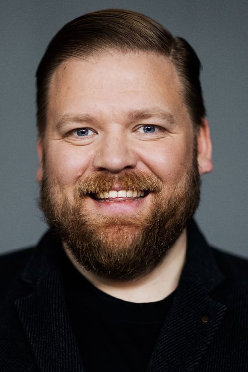 Key visual of Hannes Óli Ágústsson