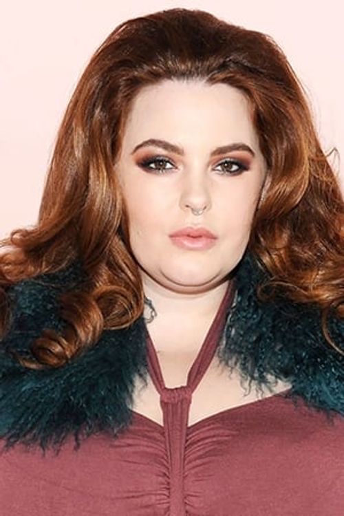 Key visual of Tess Holliday