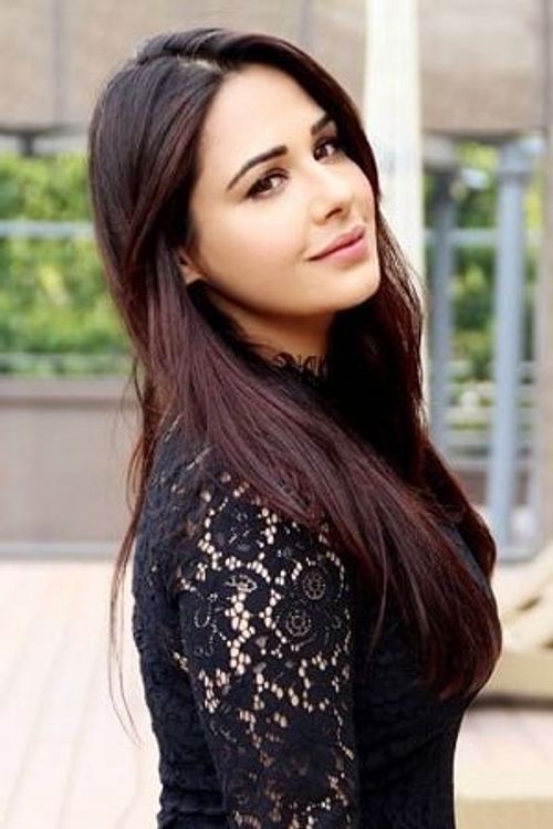 Key visual of Mandy Takhar