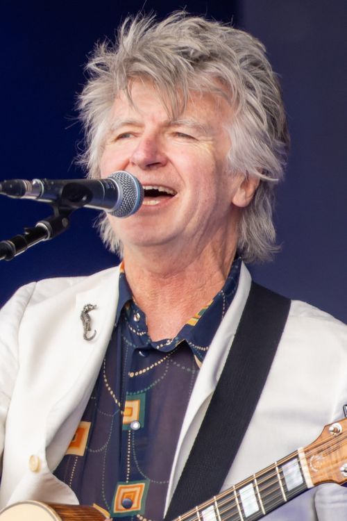 Key visual of Neil Finn