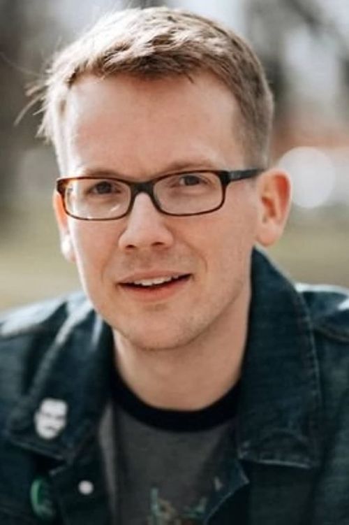 Key visual of Hank Green