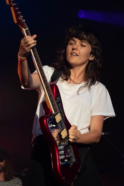 Key visual of Courtney Barnett