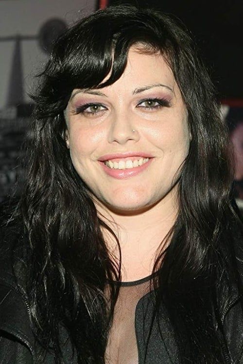 Key visual of Mia Tyler