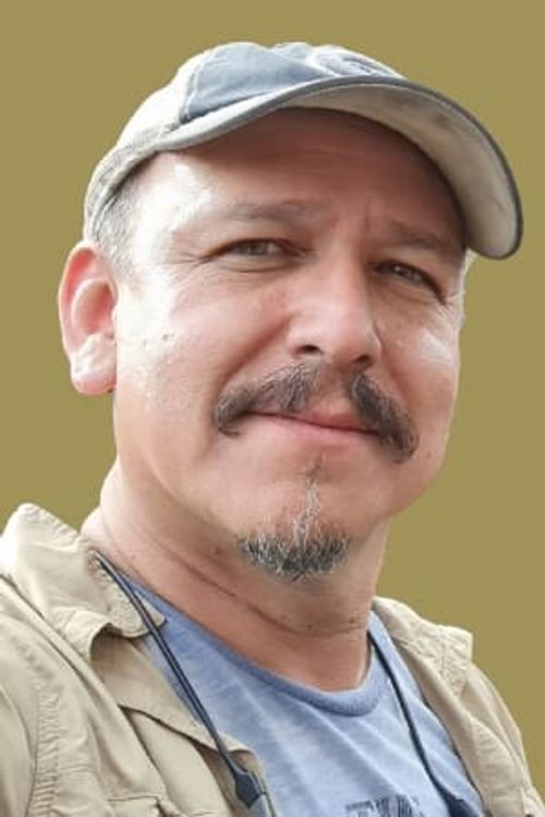 Key visual of Rafael Lara Ruiz