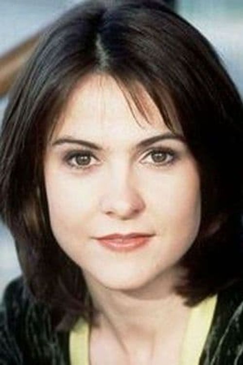 Key visual of Gillian Kearney