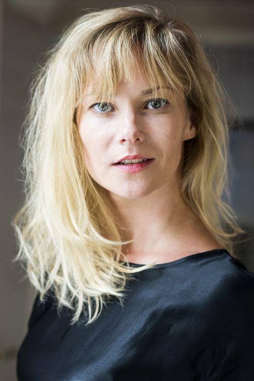 Key visual of Teresa Weißbach