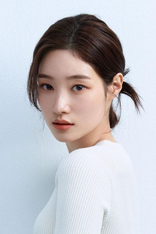 Key visual of Jung Chae-yeon