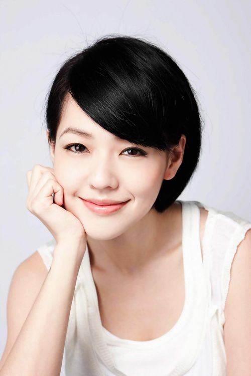 Key visual of Dee Hsu