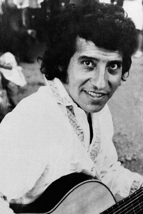 Key visual of Víctor Jara