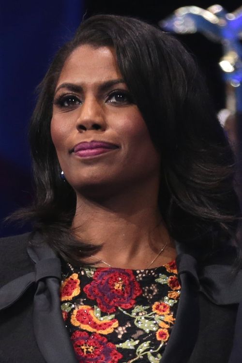 Key visual of Omarosa Manigault