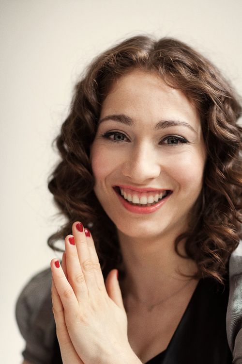 Key visual of Regina Spektor